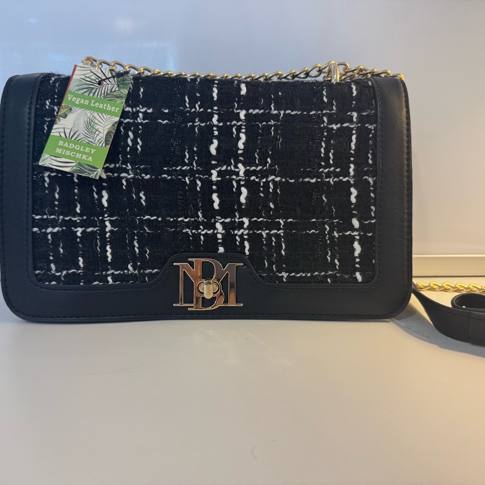 Badgley Mischka - NWT - Black and White Wool/Tweed Crossbody Bag